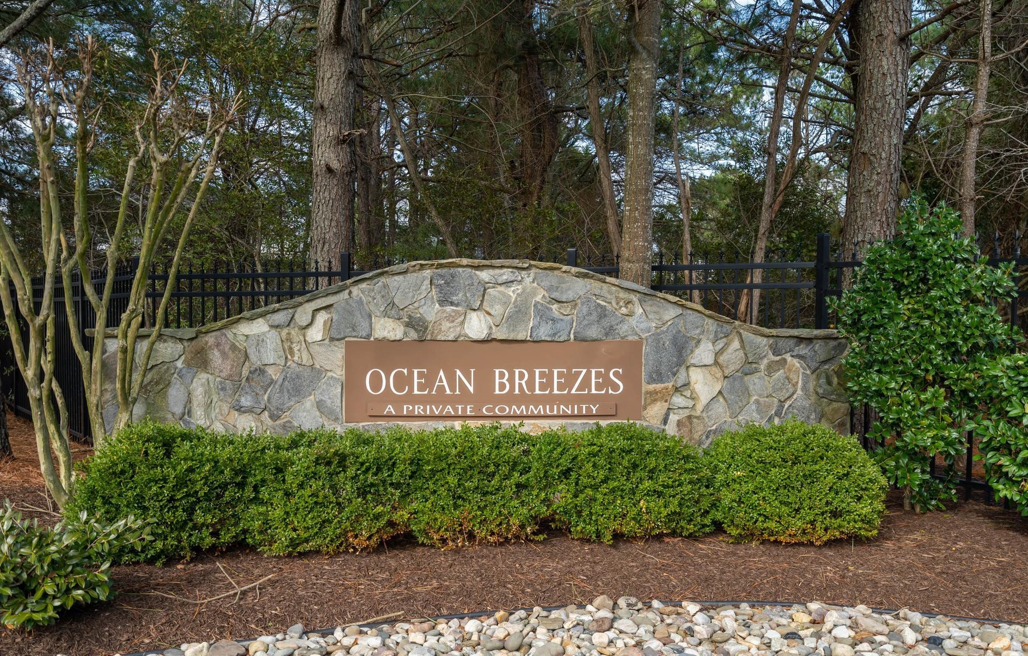 image of Ocean Breezes
